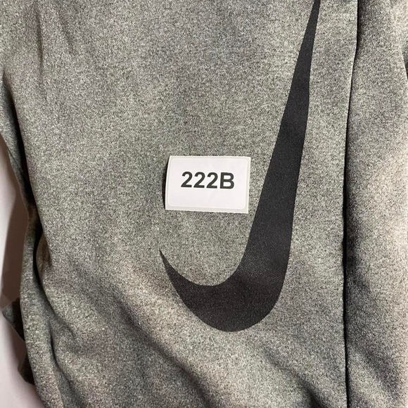 Grey Nike Dri-Fit joggers - Picture 7 of 7